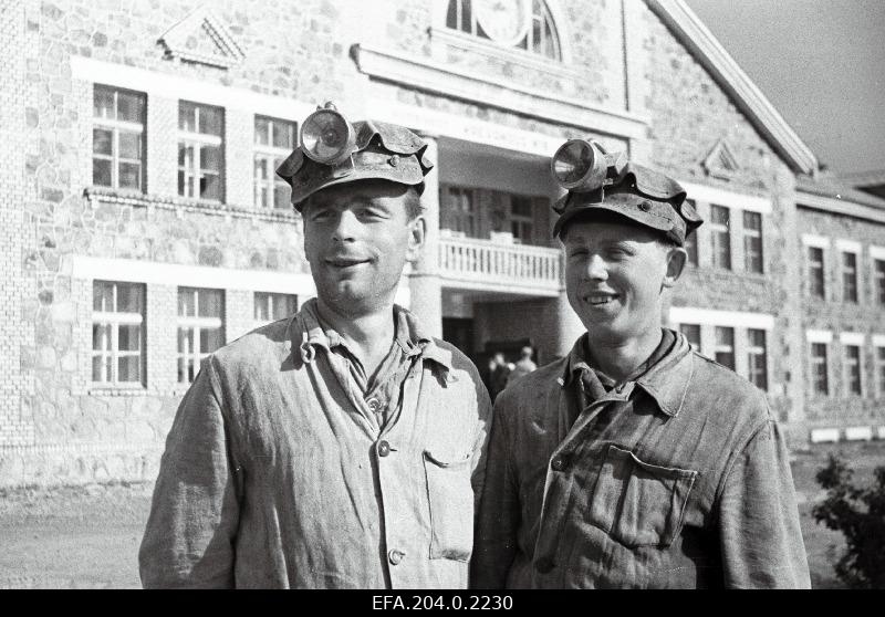 Mining no. 6 better passer Albert Mägi.