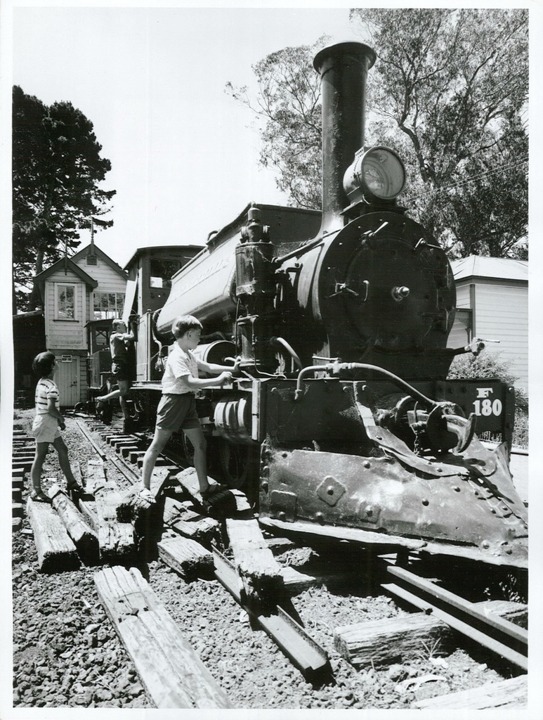 Transport - Historic Publicity Caption Museum of Transport and Technology, Auckland Photographer g Riethmaier 2 - Transport - Historic Publicity Caption: Museum of Transport and Technology, Auckland Photographer: g Riethmaier Archives New Zealand Reference: R24804074 AAQT 6539 W3537 110 / A95993