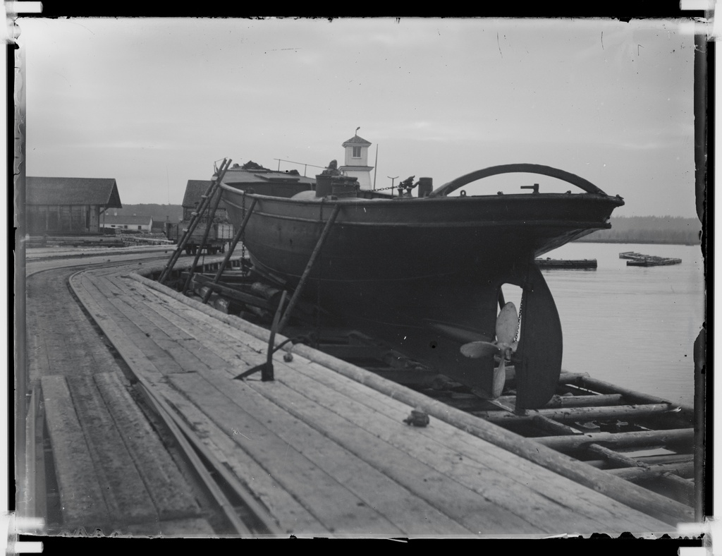 Port of Kunda