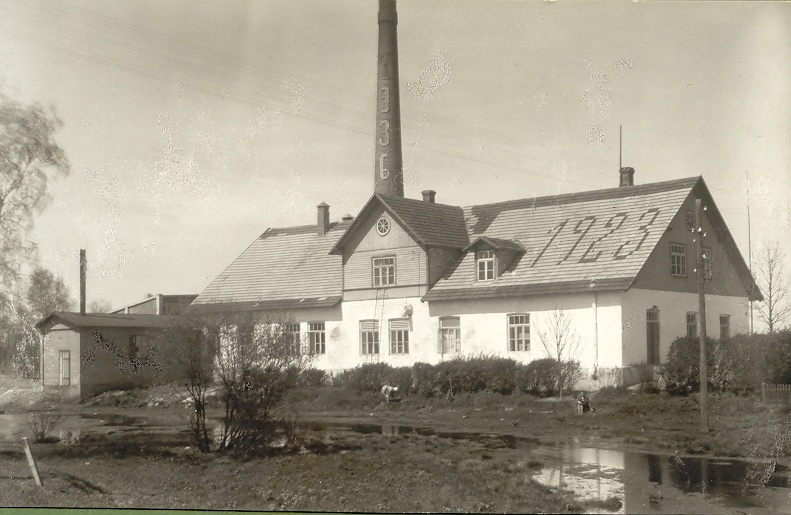 The main building of Järva-Jaani Milk Association, built in 1923.