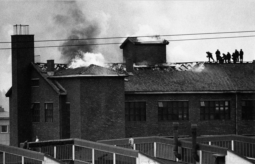 Oy G.W. Sohlberg Ab:n tehtaan tulipalo Herttoniemessä.