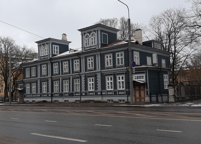 Wooden building Narva mnt. 42 rephoto