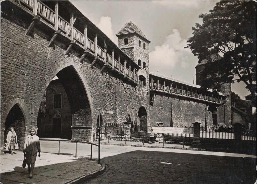 Postcard Tallinn. Old city wall with Sauna and Kuldjala Tower