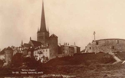 Postcard view of the church of Oleviste and Paksu by the port of Margareeta  duplicate photo