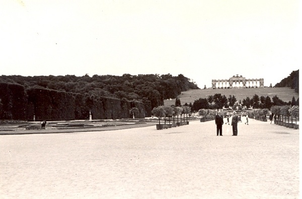 Foto Schönbrunni lossi park Viinis 06.07.1938