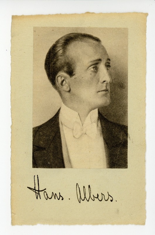 Näitlejad