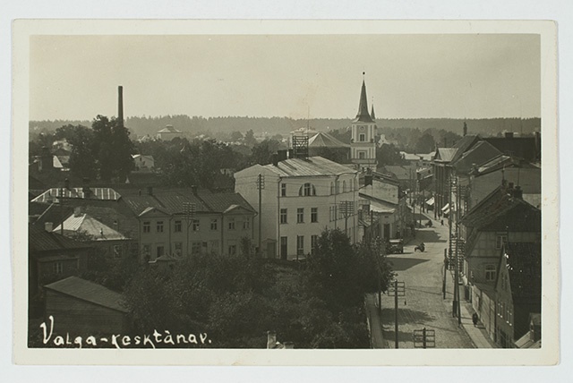 Central street, Valga
