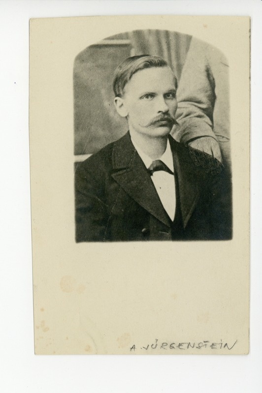 Eesti kirjanikud