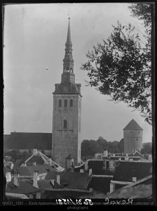 Tallinn, Niguliste kirik, põhjakülg