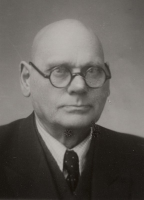 Aleksander Tassa  similar photo