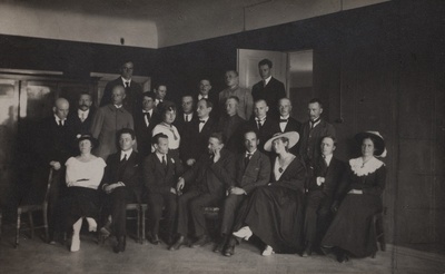 Eesti kirjanike esimene kongress 6. sept. 1919 Tallinnas Toompuiesteel  duplicate photo