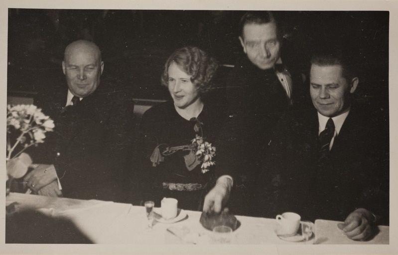 Sinimandrias 2. märtsil 1936