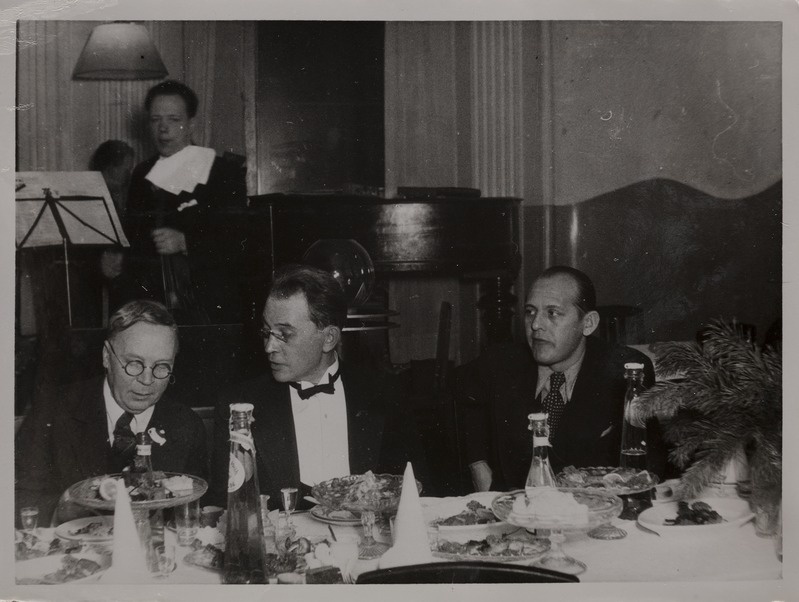 Oskar Lutsu 50. a juubelibankett Sinimandrias 7. jaanuaril 1937