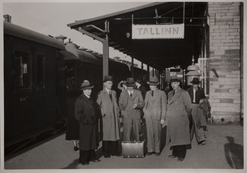 Tartlastest ekskursiooni liikmete lahkumine Tallinnast 30. septembril 1938