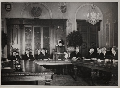 ENSV Teaduste Akadeemia esimene koosolek 7. apr. 1946  duplicate photo