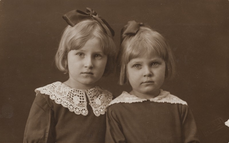 Elo Tuglase vennatütred 25.03.1925