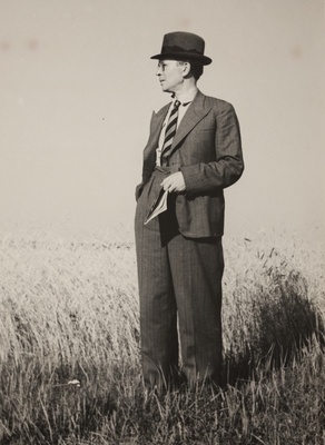 Friedebert Tuglas Ahjal 1938  duplicate photo