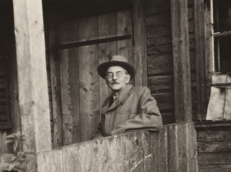 Friedebert Tuglas Karilastis, endise elamu rõdul 1955