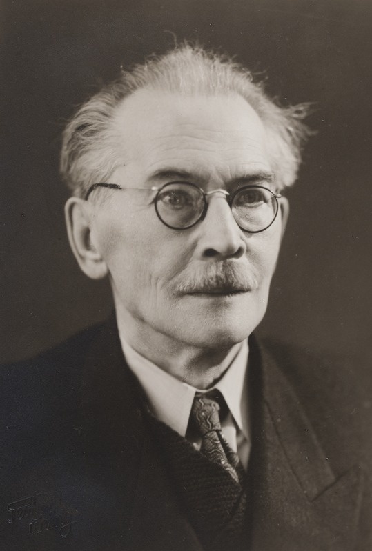 Friedebert Tuglas, 01.1956