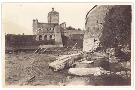 Narva Fortress and Ivangorodi Fortress