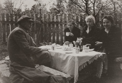 Aias kohvil  similar photo