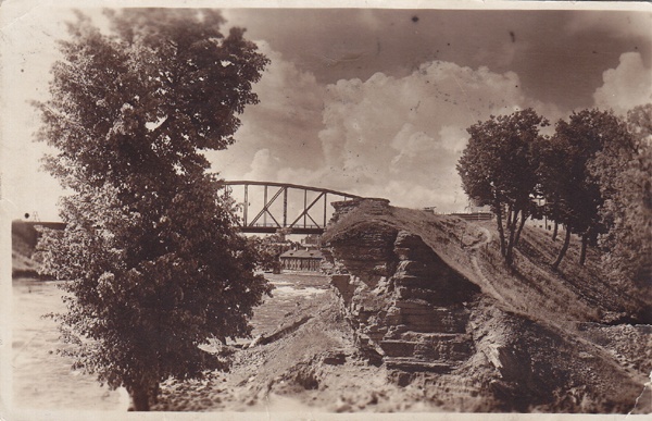 Narva railway bridge