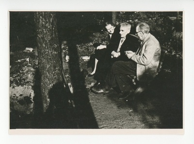 Friedebert Tuglas ja perekond Reimann 1960  duplicate photo