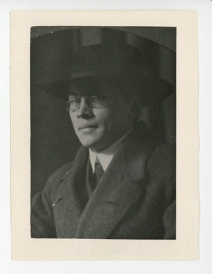 Friedebert Tuglas, 1917  duplicate photo