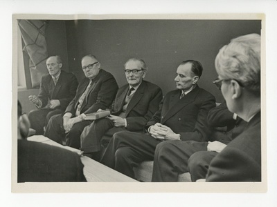 Pressikonverents Kirjanike Majas 14.02.1964  similar photo