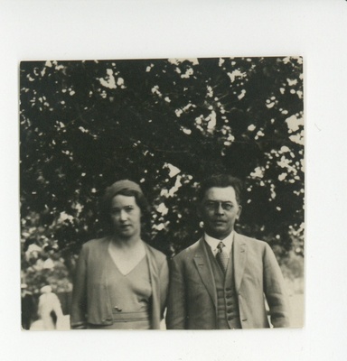 Elo Tuglas ja Friedebert Tuglas Haapsalus  duplicate photo