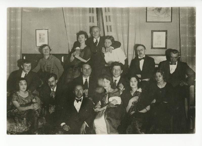 Ado Vabbe, Julius Genss, Elo Tuglas, Rudolf Paris, Aleksander Tassa, Friedebert Tuglas, Konrad Mägi