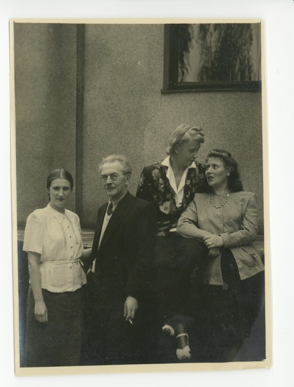 Friedebert Tuglas ja Elo Tuglas Pärnus, 15.08.1948