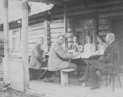 Suvitusi Kasaritsas Puiga talus 1921 ja 1922  duplicate photo