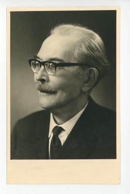 Friedebert Tuglase portree, 1962  duplicate photo