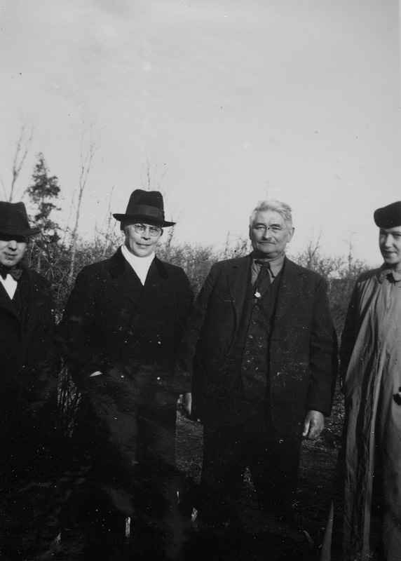 Puhjas köster R. Peerna pool