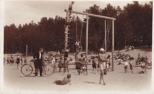 Narva-jõesuu. Sea beach