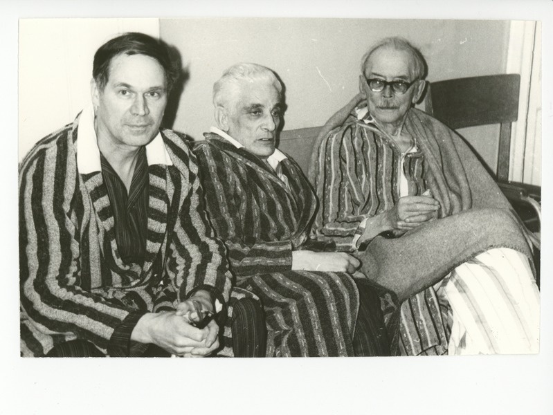 Evald Okas, Villem Reimann ja Friedebert Tuglas haiglas, 02.1971