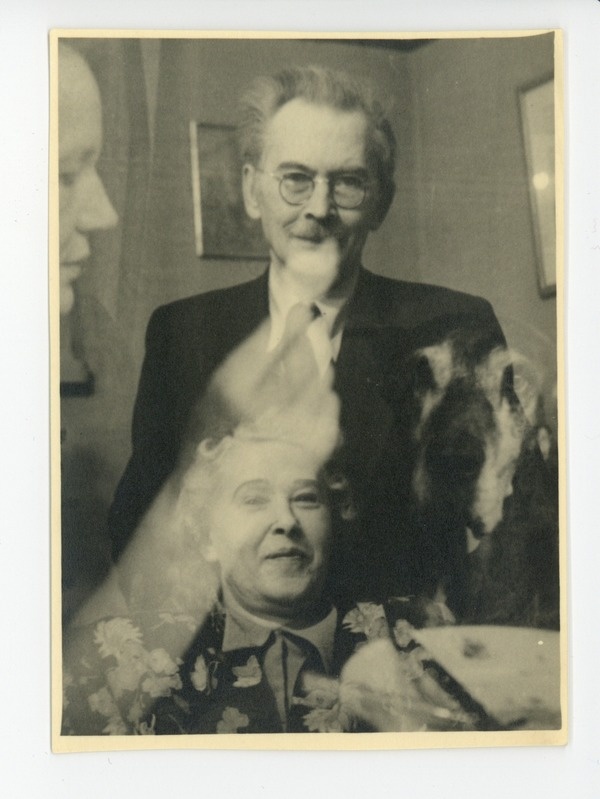 Elo Tuglas ja Friedebert Tuglas uusaasta, 1950