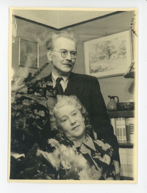 Elo Tuglas ja Friedebert Tuglas uusaasta, 1950