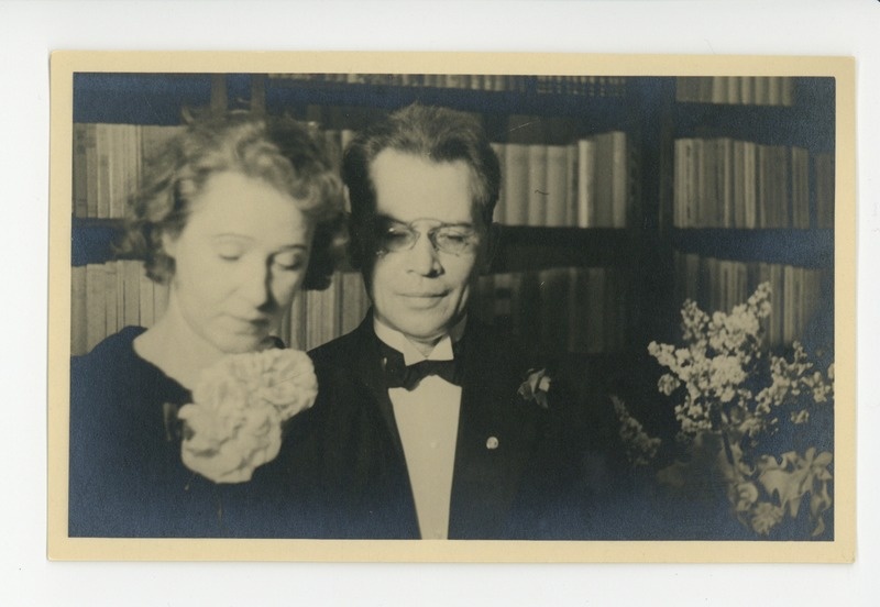 Friedebert Tuglas ja Elo Tuglas juubelipäeval, 02.03.1936