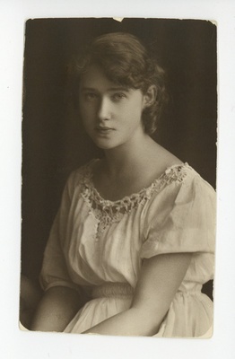Elo Tuglas, 1918  duplicate photo