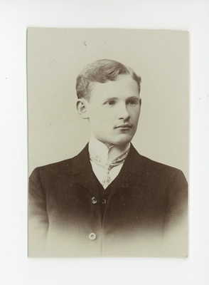 Aleksander Oinas  duplicate photo