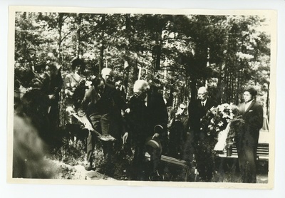 Elo Tuglase matused 14.07.1970  similar photo