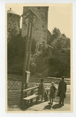 Friedebert Tuglas, Elo Kurvits ja Peeter Kurvits Savonlinnas, 1938  duplicate photo