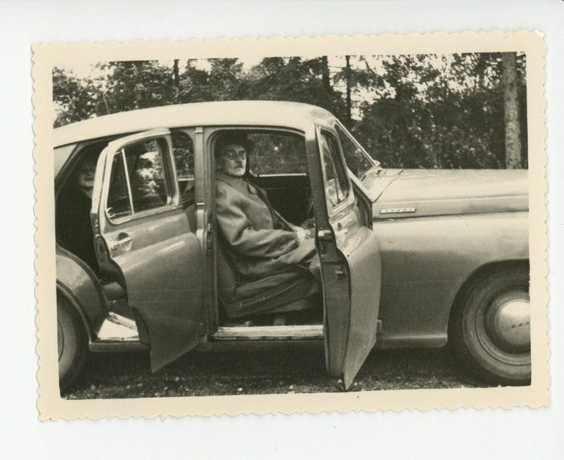 Friedebert Tuglas autos