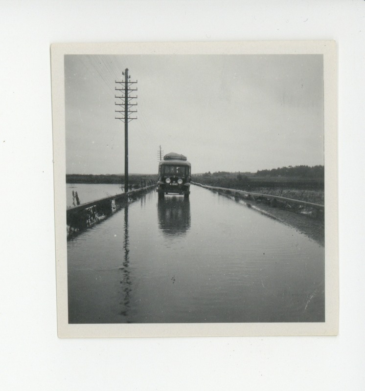 Autoga Põhja-Rootsi Umeå lähikonna teel