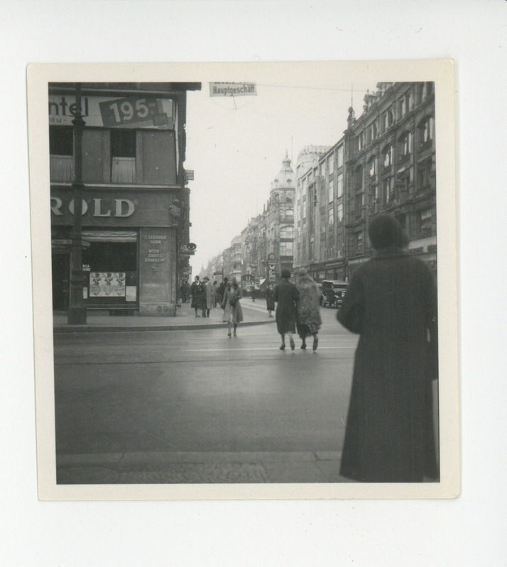 Vaade linnatänavale