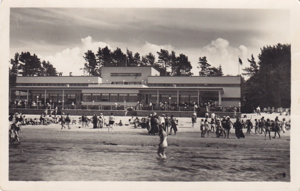 Narva-jõesuu. Sea beach