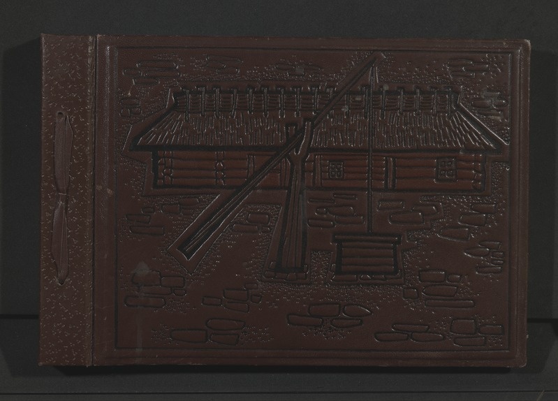 Album 23 Friedebert Tuglasele 85. sünnipäevaks Uderna koolilt 2. märtsil 1971