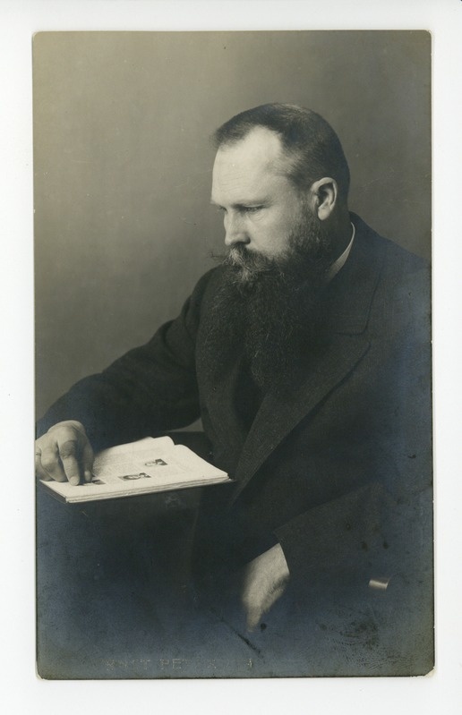 Ernst Särgava portree